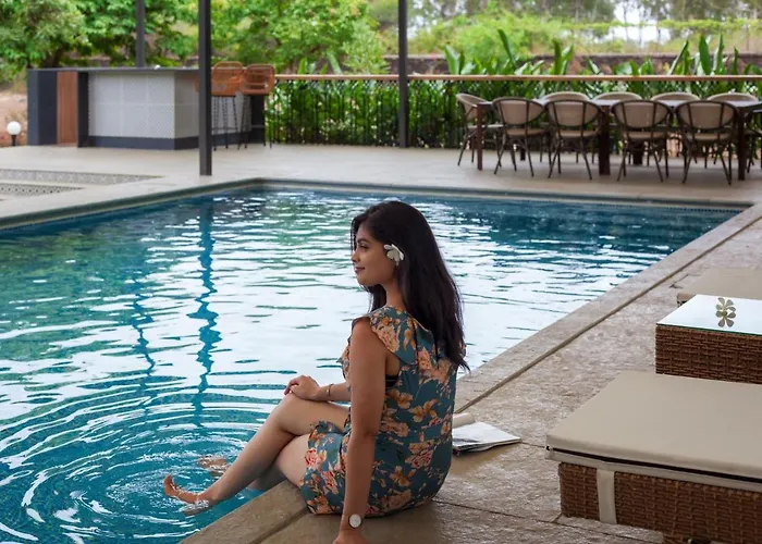 Stayvista'S Lumiere Villa With Rainshower Bliss Lonavala
